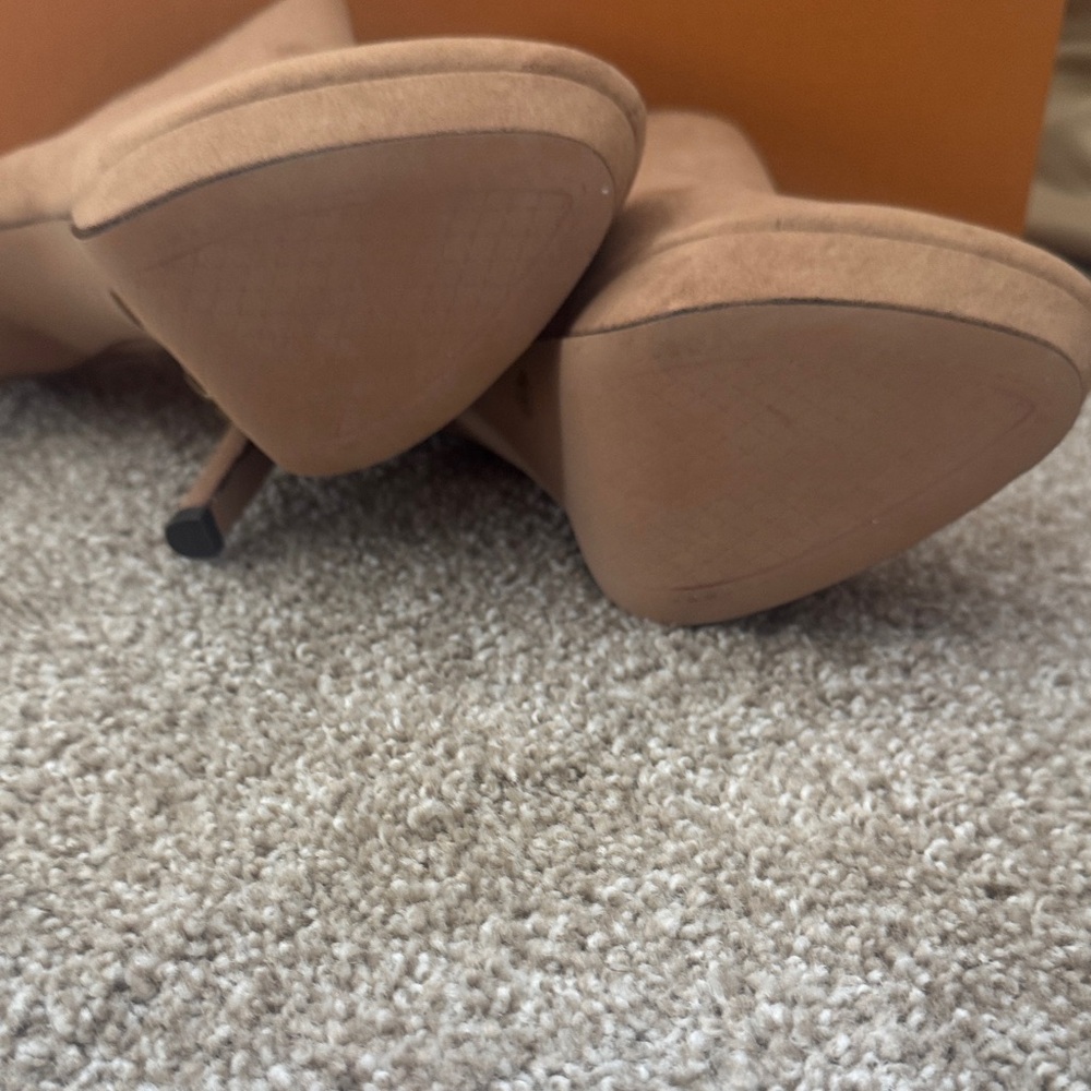 Jessica Simpson Brown Heeled Boots - Picture 3 of 5